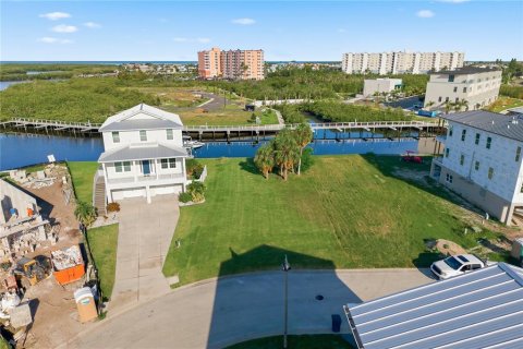 Land in New Port Richey, Florida № 2391411 - photo 7