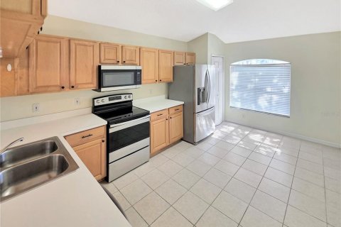 Casa en venta en Lake Mary, Florida, 3 dormitorios, 185.8 m2 № 2107075 - foto 17