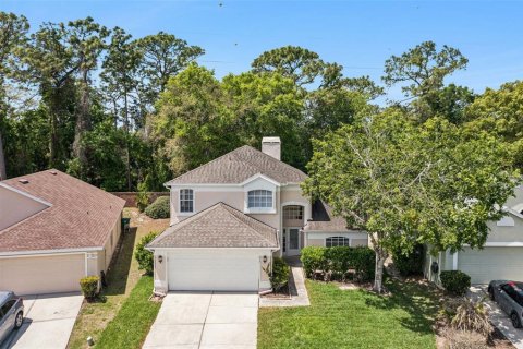 Casa en venta en Lake Mary, Florida, 3 dormitorios, 185.8 m2 № 2107075 - foto 2
