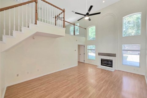 Casa en venta en Lake Mary, Florida, 3 dormitorios, 185.8 m2 № 2107075 - foto 12