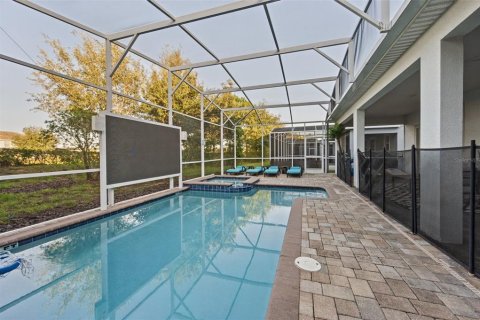 Villa ou maison à vendre à Davenport, Floride: 8 chambres, 363.15 m2 № 2433405 - photo 4