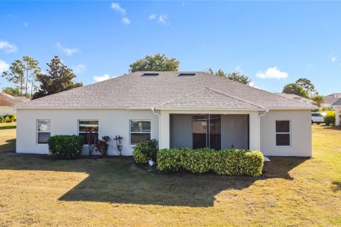 House in Winter Haven, Florida 4 bedrooms, 187.66 sq.m. № 2289911 - photo 6