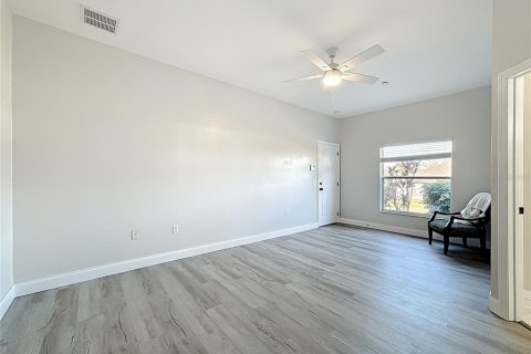 House in Winter Haven, Florida 4 bedrooms, 187.66 sq.m. № 2289911 - photo 22