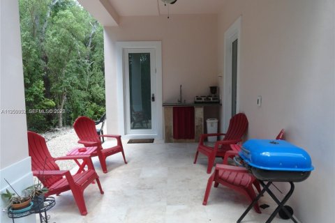 Casa en venta en Key Largo, Florida, 5 dormitorios, 270.53 m2 № 2007074 - foto 5