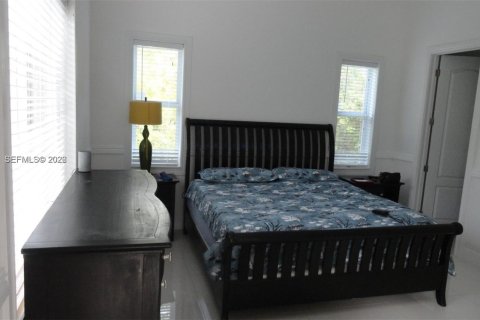 Casa en venta en Key Largo, Florida, 5 dormitorios, 270.53 m2 № 2007074 - foto 19