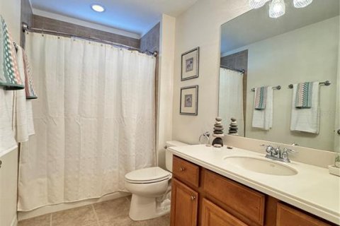 Condo in Bradenton, Florida, 3 bedrooms  № 2379286 - photo 28