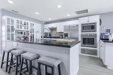 Купить виллу или дом в Бока-Ратон, Флорида 5 комнат, 138.24м2, № 2083482 - фото 19
