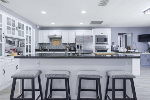 Купить виллу или дом в Бока-Ратон, Флорида 5 комнат, 138.24м2, № 2083482 - фото 18