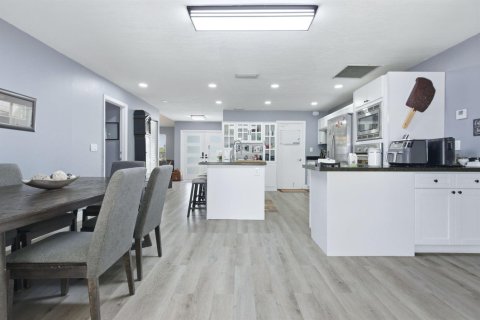 Купить виллу или дом в Бока-Ратон, Флорида 5 комнат, 138.24м2, № 2083482 - фото 25