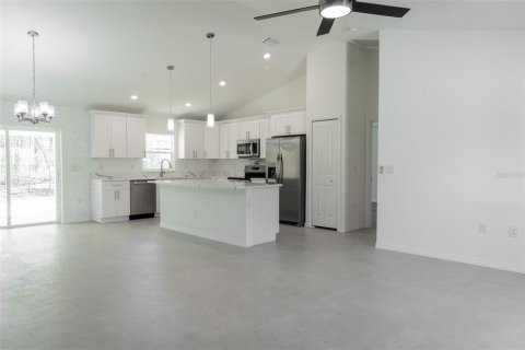 Villa ou maison à vendre à Ocala, Floride: 3 chambres, 144 m2 № 2205831 - photo 4