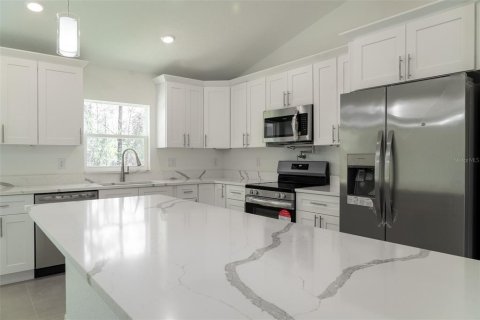 Villa ou maison à vendre à Ocala, Floride: 3 chambres, 144 m2 № 2205831 - photo 10
