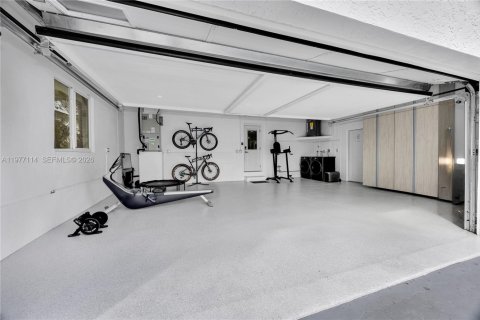 Купить виллу или дом в Хомстед, Флорида 4 спальни, 180.69м2, № 2043639 - фото 21