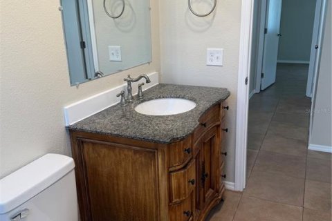 House in Holiday, Florida 4 bedrooms, 129.04 sq.m. № 2167529 - photo 27