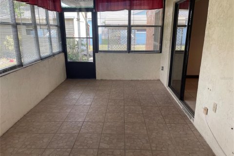 Villa ou maison à vendre à Okeechobee, Floride: 4 chambres, 156.08 m2 № 1553256 - photo 16