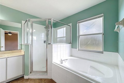 House in Kissimmee, Florida 4 bedrooms, 194.54 sq.m. № 1898829 - photo 20