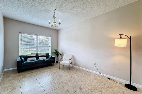 House in Kissimmee, Florida 4 bedrooms, 194.54 sq.m. № 1898829 - photo 6