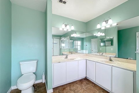 House in Kissimmee, Florida 4 bedrooms, 194.54 sq.m. № 1898829 - photo 21