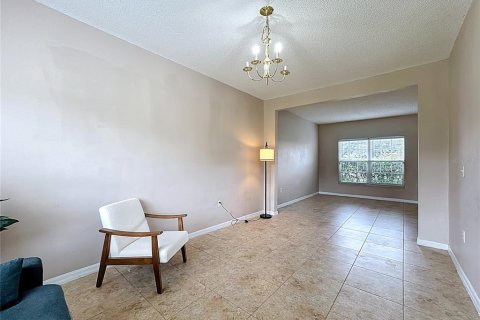 House in Kissimmee, Florida 4 bedrooms, 194.54 sq.m. № 1898829 - photo 7