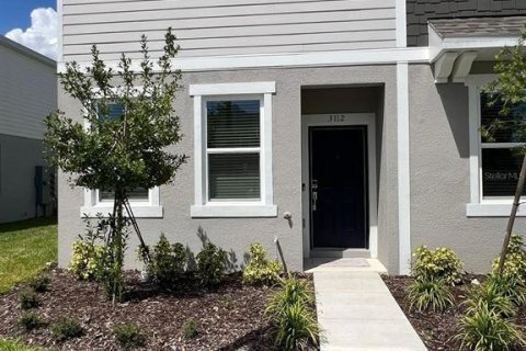 Townhouse in Poinciana, Florida 2 bedrooms, 126.35 sq.m. № 2354651