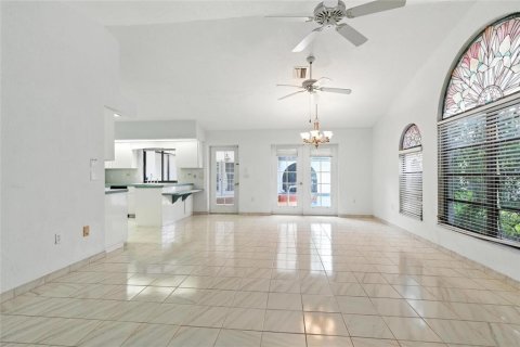 House in Port Charlotte, Florida 3 bedrooms, 229.93 sq.m. № 1869132 - photo 19