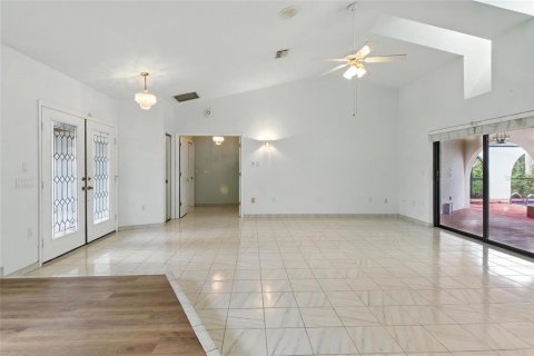 House in Port Charlotte, Florida 3 bedrooms, 229.93 sq.m. № 1869132 - photo 8