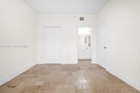 Снять в аренду кондоминиум в Дейви, Флорида 2 спальни, 98.57м2, № 2055221 - фото 10