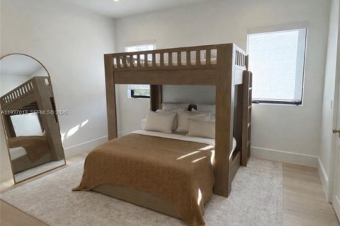 Casa en venta en Palmetto Bay, Florida, 6 dormitorios, 464.51 m2 № 1994885 - foto 23