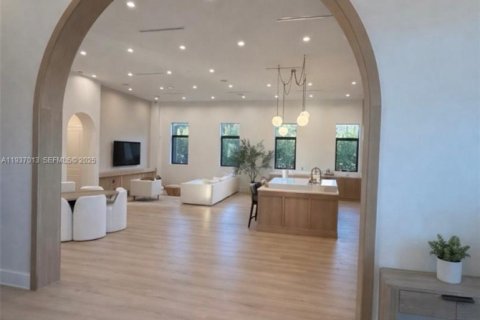 Casa en venta en Palmetto Bay, Florida, 6 dormitorios, 464.51 m2 № 1994885 - foto 16