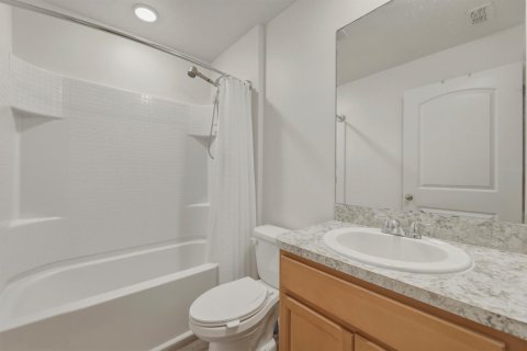 House in Palm Bay, Florida 3 bedrooms, 132.85 sq.m. № 2245113 - photo 26