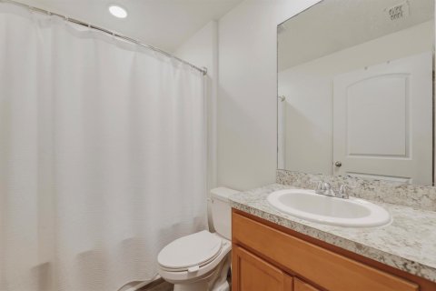 House in Palm Bay, Florida 3 bedrooms, 132.85 sq.m. № 2245113 - photo 25
