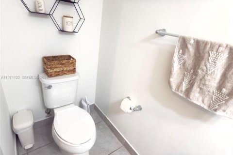 Купить таунхаус в Хомстед, Флорида 1 комната, 142.14м2, № 2032726 - фото 7