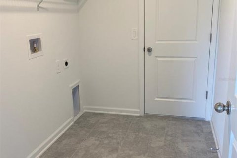 House in Davenport, Florida 3 bedrooms, 146.79 sq.m. № 1866233 - photo 28