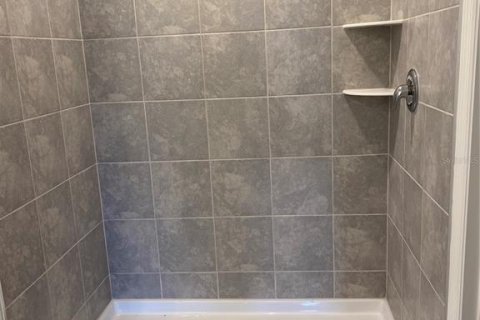 House in Davenport, Florida 3 bedrooms, 146.79 sq.m. № 1866233 - photo 20