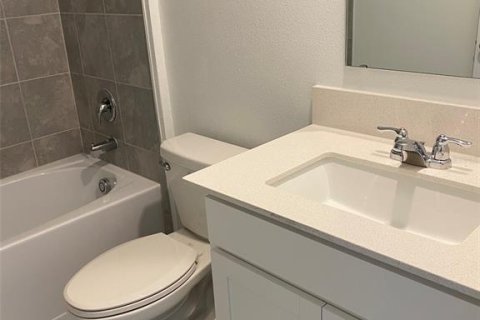 House in Davenport, Florida 3 bedrooms, 146.79 sq.m. № 1866233 - photo 26