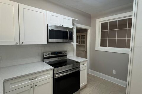 Apartment in Tampa, Florida 2 bedrooms, 91.23 sq.m. № 1652567 - photo 9