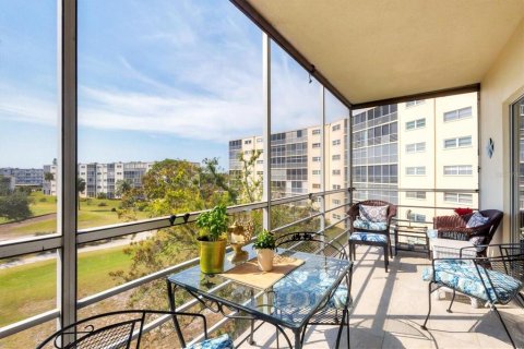 Condominio en venta en Bradenton, Florida, 2 dormitorios, 93.65 m2 № 1524259 - foto 23