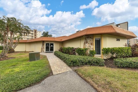 Condominio en venta en Bradenton, Florida, 2 dormitorios, 93.65 m2 № 1524259 - foto 27