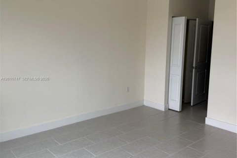 Купить кондоминиум в Дорал, Флорида 2 спальни, 104.42м2, № 2091041 - фото 25