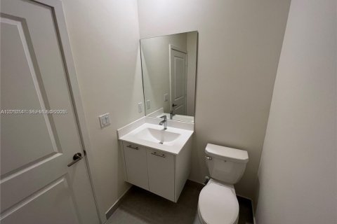 Купить кондоминиум в Дорал, Флорида 2 спальни, 104.42м2, № 2091041 - фото 15