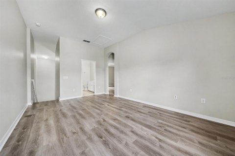 Townhouse in Windermere, Florida 3 bedrooms, 146.69 sq.m. № 2167277 - photo 18