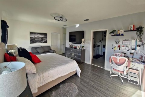 Casa en venta en Davenport, Florida, 5 dormitorios № 1859140 - foto 26