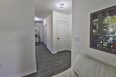 Casa en venta en Davenport, Florida, 5 dormitorios № 1859140 - foto 21