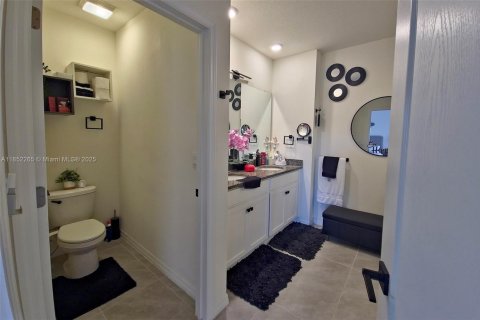 Casa en venta en Davenport, Florida, 5 dormitorios № 1859140 - foto 30