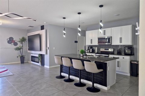 Casa en venta en Davenport, Florida, 5 dormitorios № 1859140 - foto 6