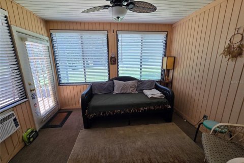 Townhouse in New Smyrna Beach, Florida 2 bedrooms, 158.49 sq.m. № 2239246 - photo 9