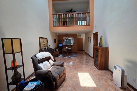Townhouse in New Smyrna Beach, Florida 2 bedrooms, 158.49 sq.m. № 2239246 - photo 8