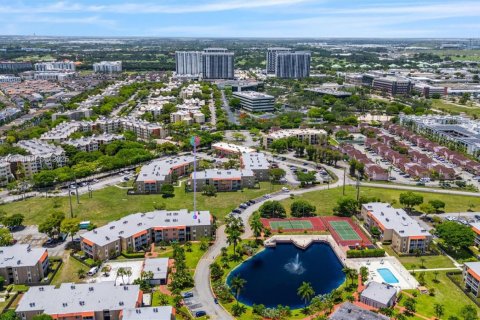 Copropriété à louer à Doral, Floride: 1 chambre, 75.25 m2 № 1865575 - photo 24