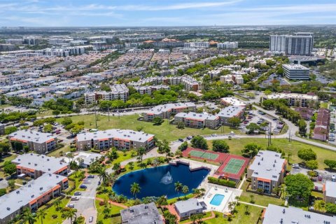 Copropriété à louer à Doral, Floride: 1 chambre, 75.25 m2 № 1865575 - photo 27