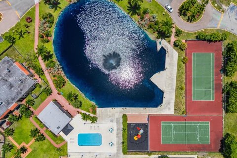 Copropriété à louer à Doral, Floride: 1 chambre, 75.25 m2 № 1865575 - photo 28