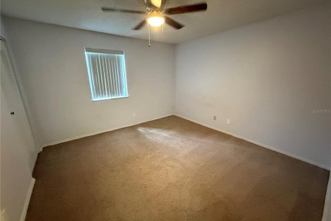 Condominio en alquiler en Gainesville, Florida, 3 dormitorios, 119.75 m2 № 1791314 - foto 9
